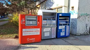 Presun kontajnerov Ekocharity a na elektroodpad