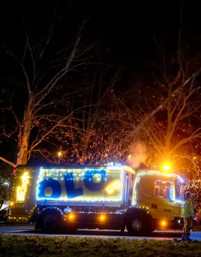 Vianočné smetiarske auto