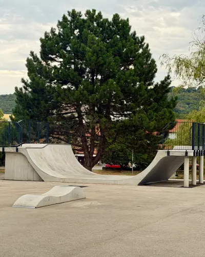 Nová U-rampa vo voľnočasovom areáli v Lamači je už v prevádzke
